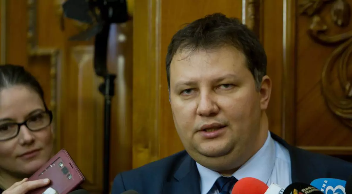 Conducerea Camerei Deputaților respinge din nou depunerea moţiunii simple "România în beznă. PSD şi ALDE fură curent