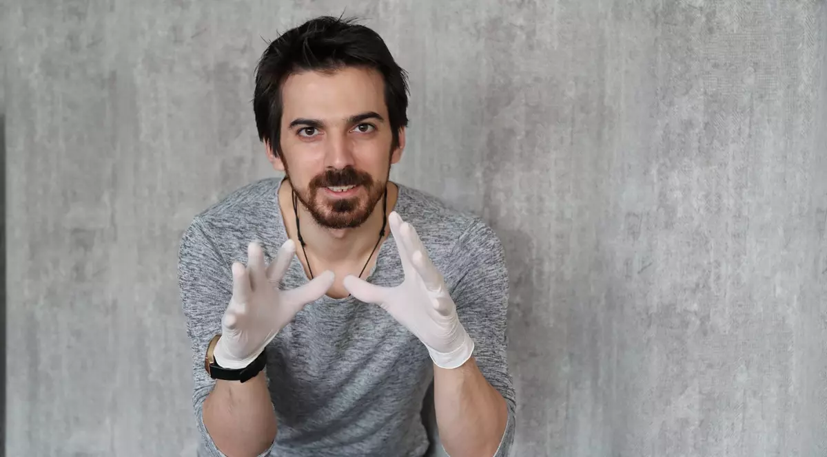 Ce gafă a făcut Tuncay Ozturk. Scrie românește ca turcii