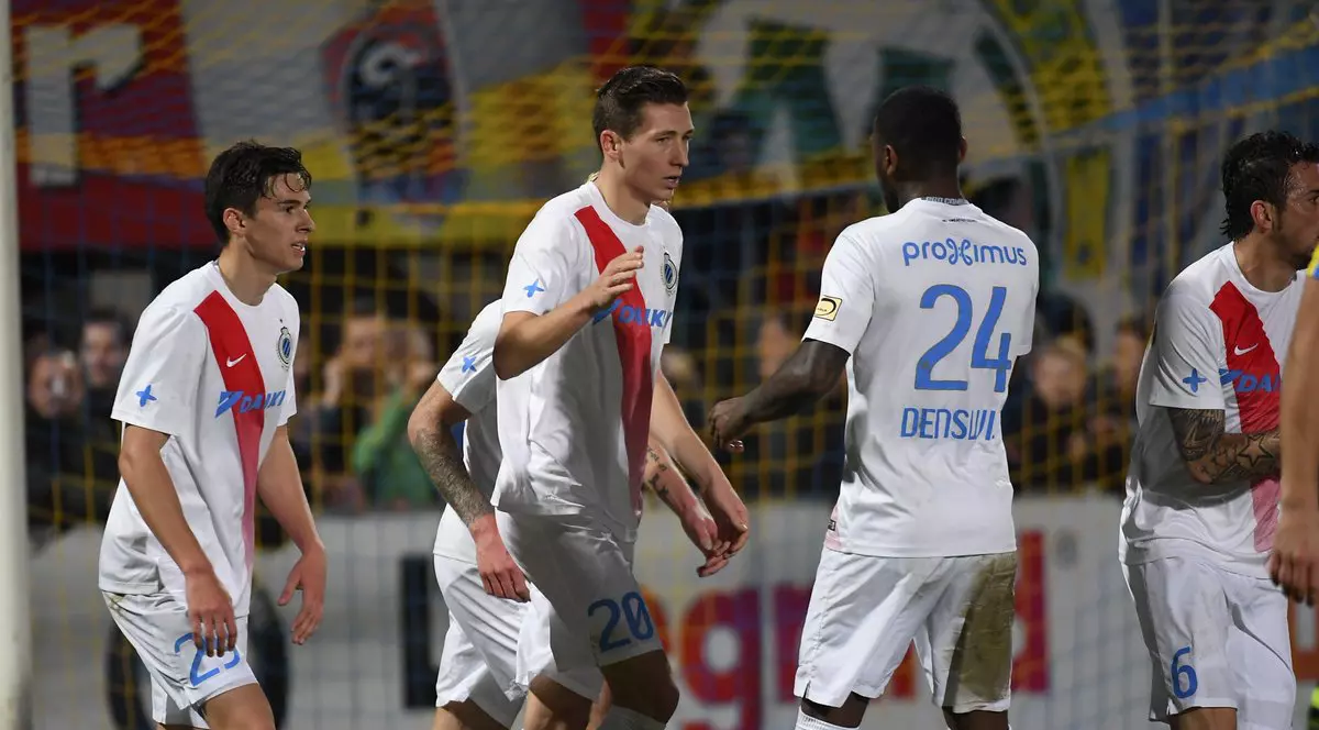 Răzvan Marin l-a bătut pe Dorin Rotariu, în Standard - Mouscron, în Belgia. ”Roti” a marcat