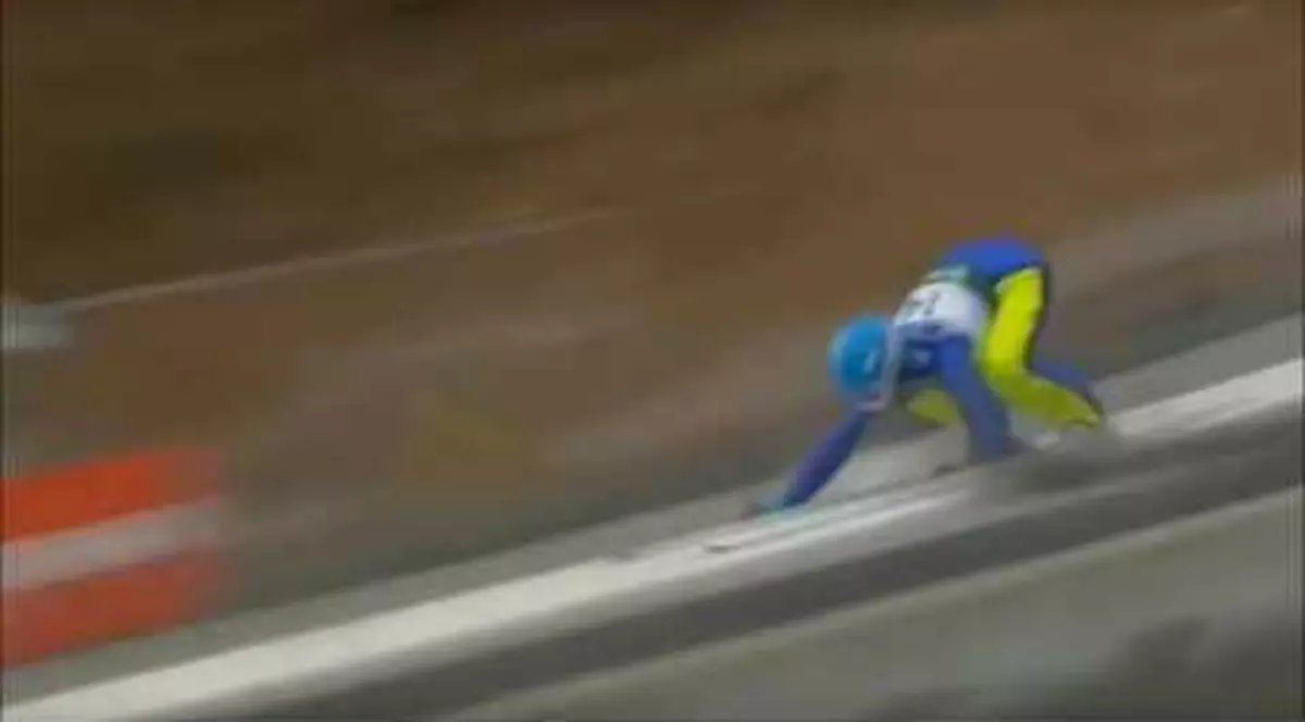 Chinezoaica Xinyue Chang a scăpat miraculos dintr-un accident șocant la sărituri cu schiurile | VIDEO