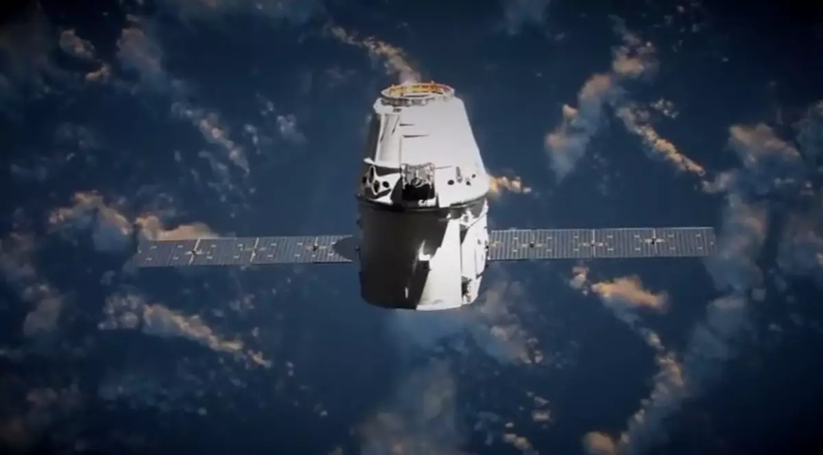 Capsula Dragon a fost lansată cu succes