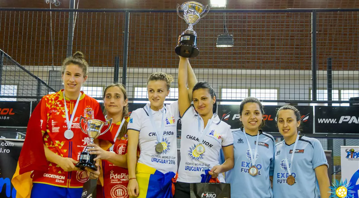 Elisabeta Gherghișan, licențiat exclusiv Padbol România, dezvăluie secretul prin care țara noastră a devenit campioană mondială / VIDEO