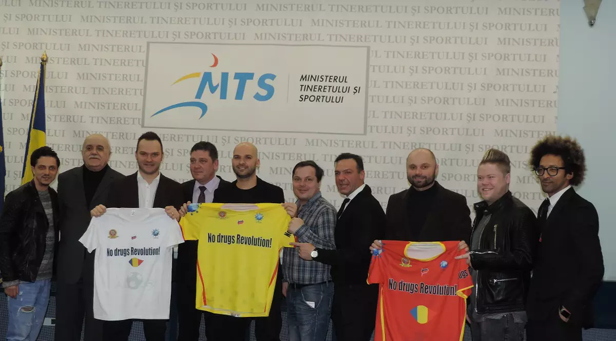 Naționala artiștilor a luat poziție la Ministerul Tineretului și Sportului: demonstrații împotriva drogurilor