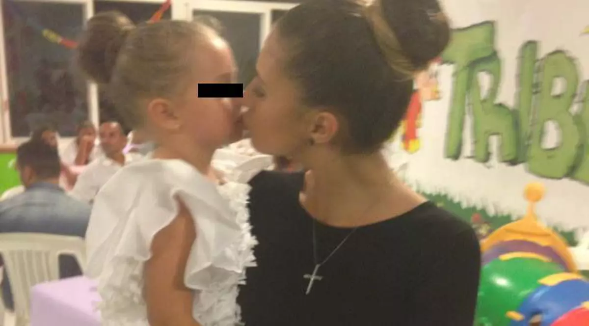 EXCLUSIV / Antonia nu a dat un euro pentru educația fiicei sale. Cum a ”driblat” patru ani pensia alimentară