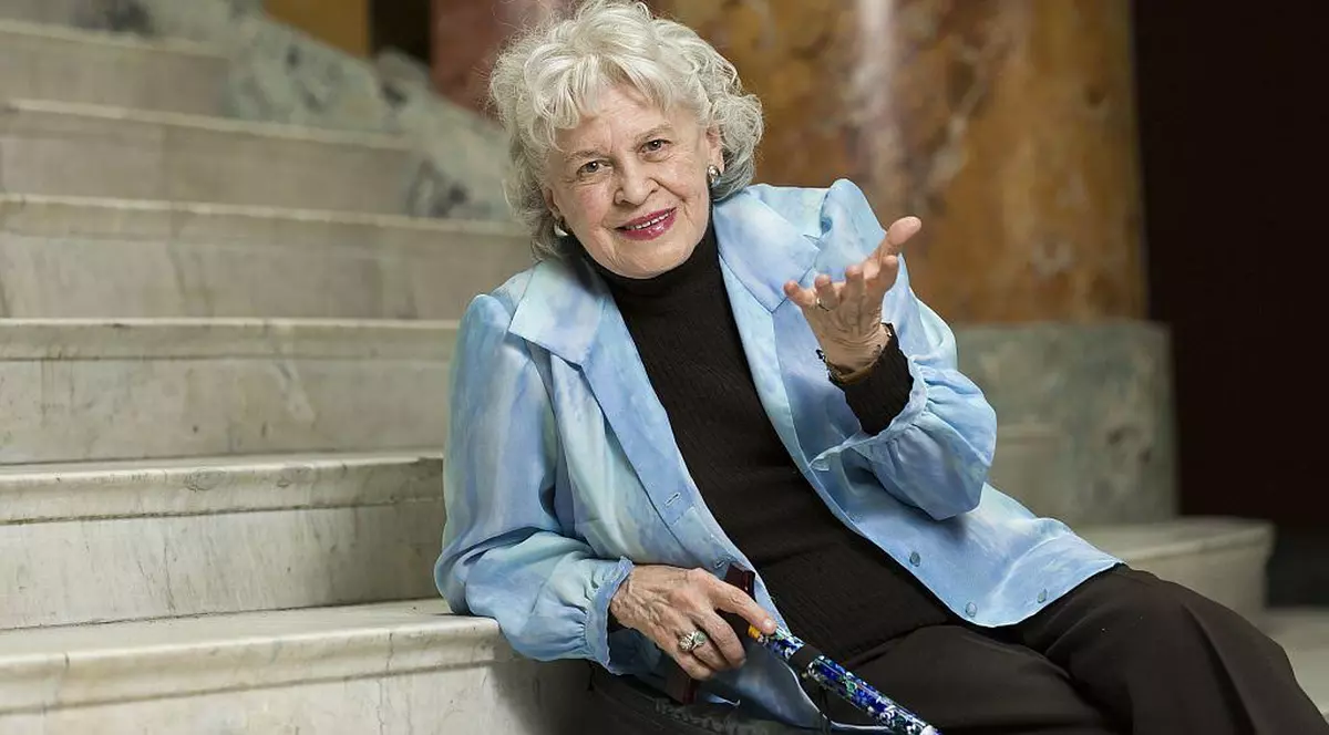 La 85 de ani, Felicia Donceanu a găsit rețeta contra tristeții pentru toate vârstele!