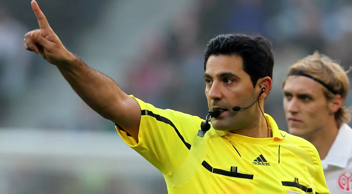 Arbitrul care și-a tăiat venele povestește clipele de groază prin care a trecut