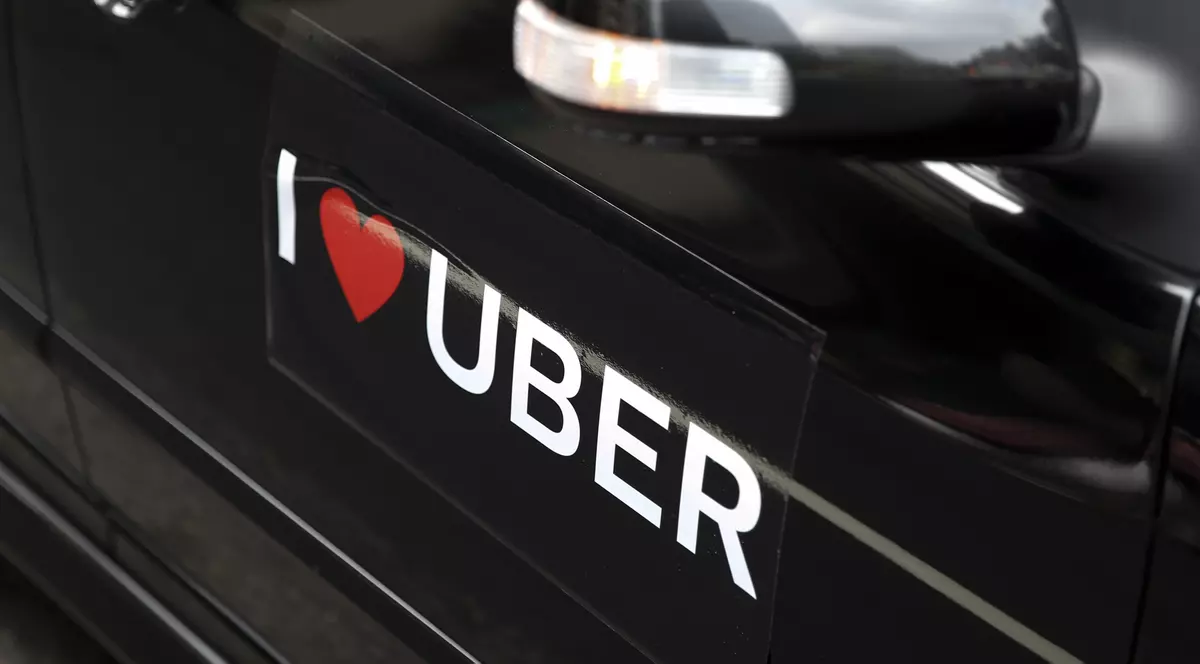 Oferta făcută de Uber către primarul Gabriela Firea
