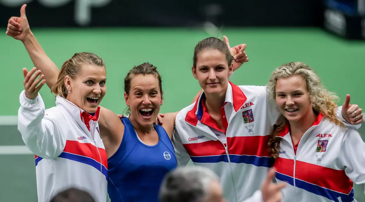 Tenis. Cehia s-a calificat în semifinale la Fed Cup, după ce a trecut de Spania. Urmează SUA