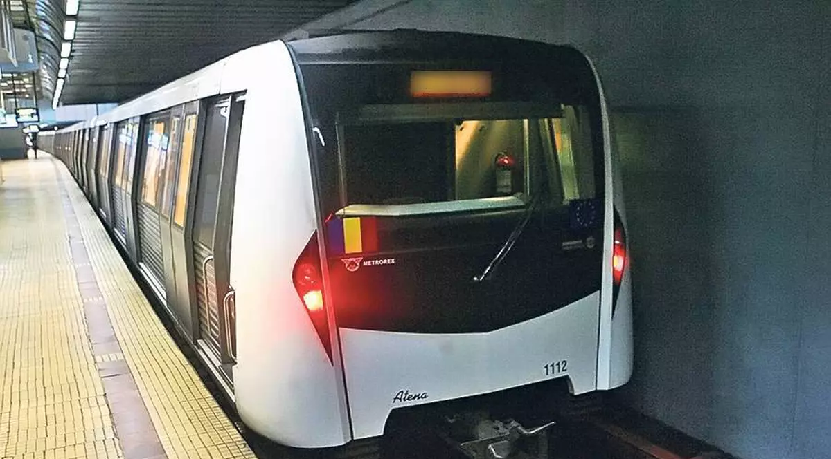 Metrorex îşi va prelungi cu o oră şi jumătate programul
