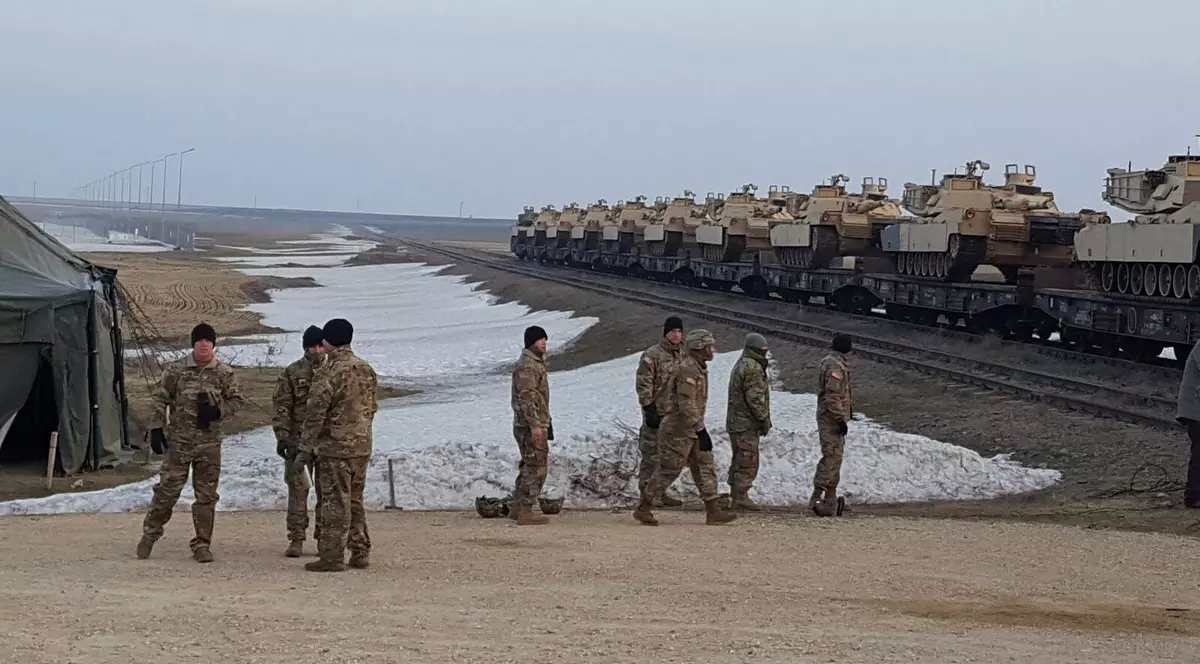 Sute de militari americani au ajuns la baza din Mihail Kogălniceanu