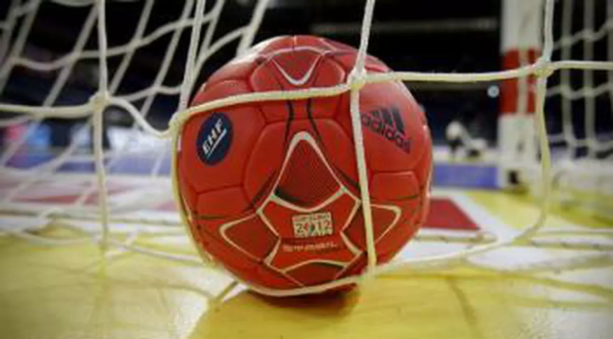 Minge de handbal