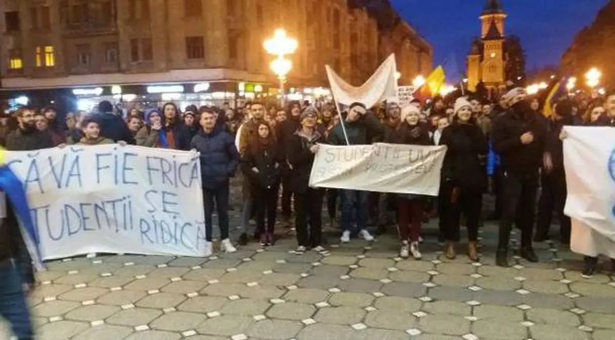 UPDATE Protestele continuă și în țară. Peste 150.000 de oameni au ieșit din nou în stradă