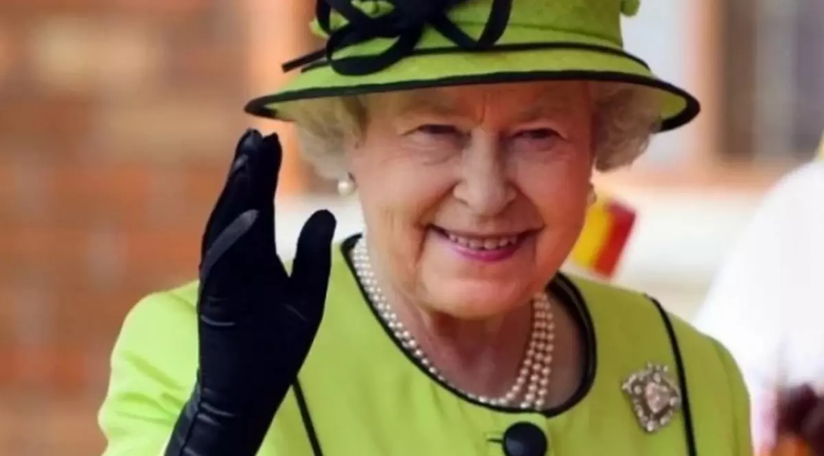 Secretul Reginei Elizabeta a II-a: Gustarea fără de care nu pleacă niciodată de acasă