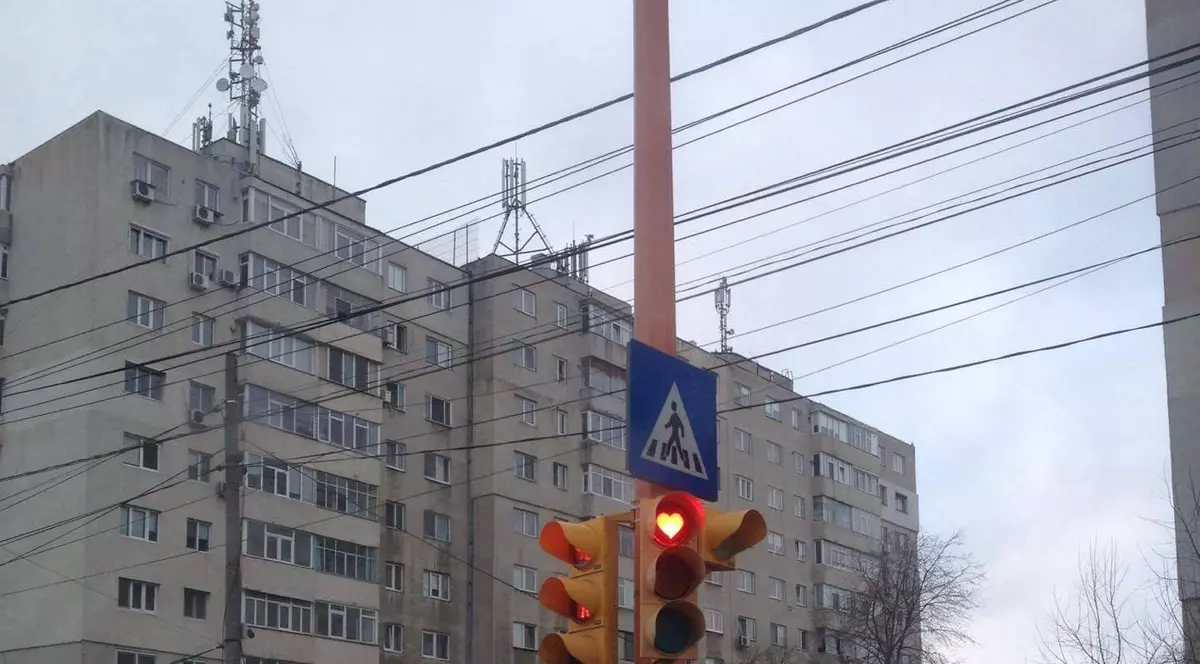 Semafoare defecte în București - imagine cu semafor din bucuresti