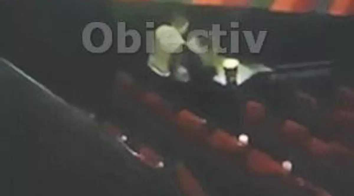 Au crezut că nu îi vede nimeni. Sex în sala de cinema, la Suceava
