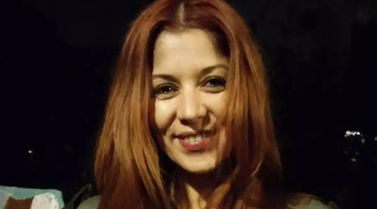 Fosta soție a lui Răzvan Simion s-a tuns și s-a vopsit. Diana a atras toate privirile