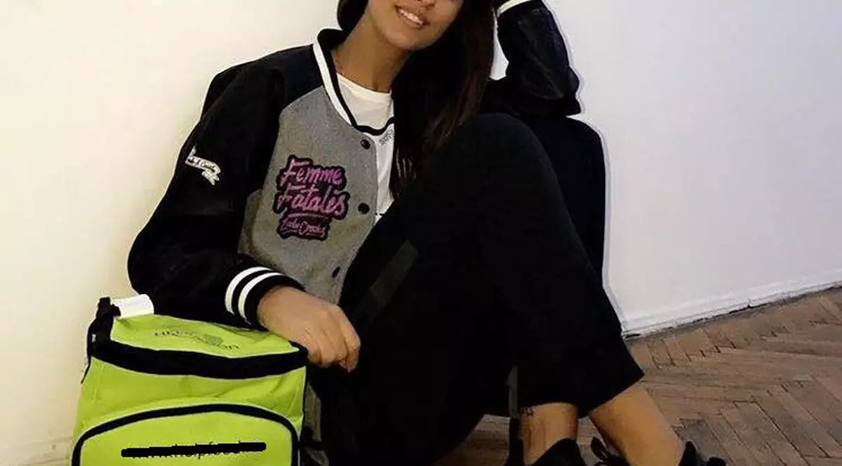 Ce se întâmplă cu cei doi copii ai Antoniei atunci când ea și Velea sunt în sala de repetiții