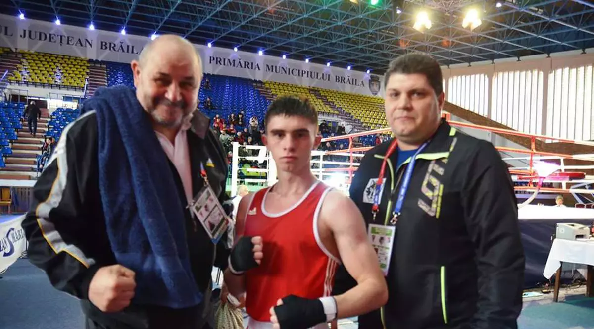 Paul Arădoaie și Robert Jitaru au adus medalii pentru România la CE de box U22 de la Brăila