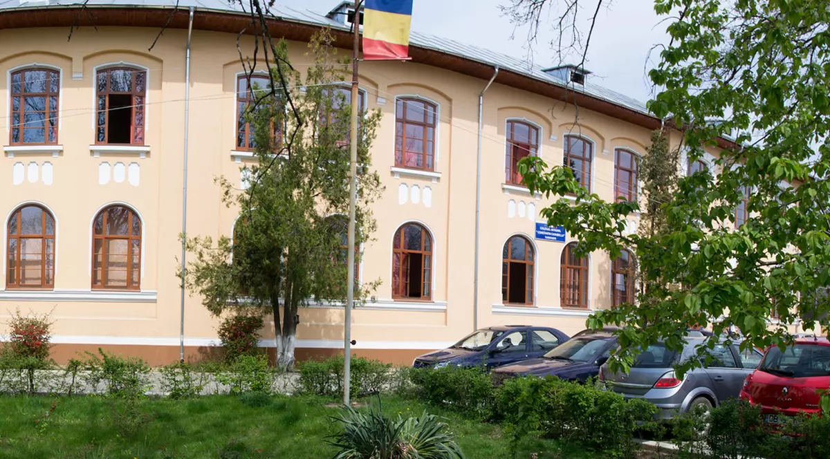 Alarma cu bombă nu-i trimite la închisoare. Ce riscă autorii amenințării false din Târgoviște