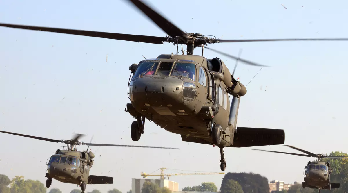 Elicopterele americane au ajuns la baza Mihail Kogălniceanu din Constanța. Participă la exercițiul Atlantic Resolve