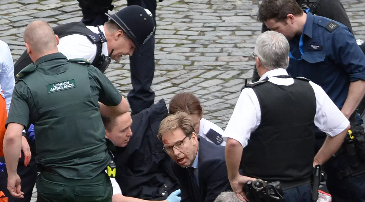 mesaje pentru românii răniți în atentatul de la Londra