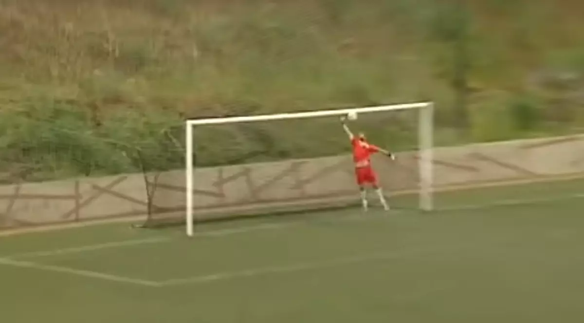 Necunoscutul Enrique Castano îi face invidioși pe Messi și pe Ronaldo cu acest gol