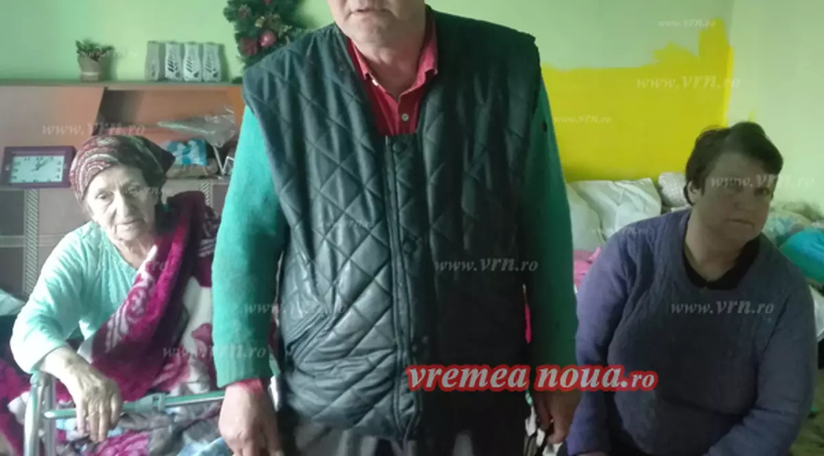 Polițiști din județul Vaslui, acuzați de violențe. Ar fi bătut o femeie cu handicap și pe mama ei imobilizată la pat