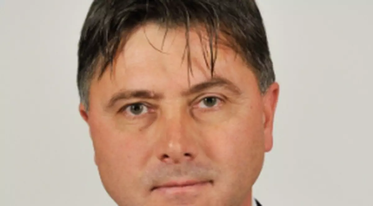 Cine este Viorel Ilie