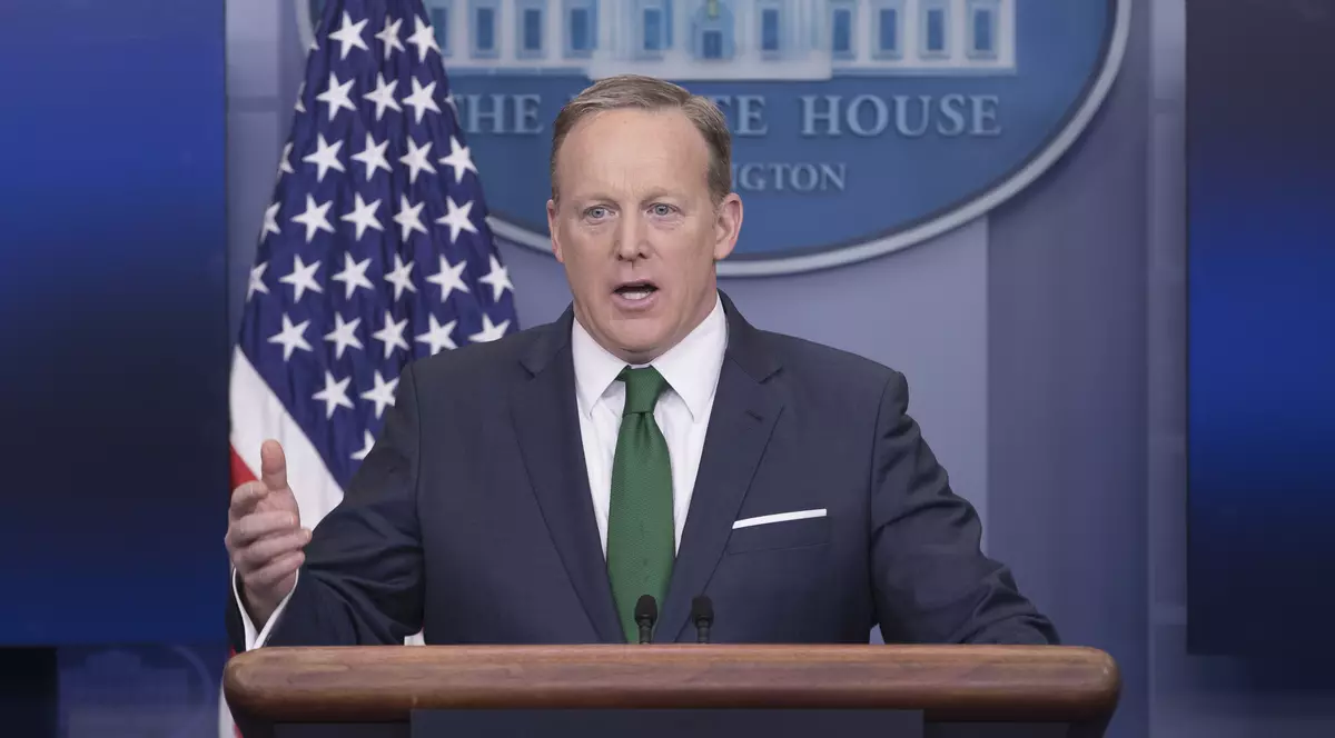Sean Spicer a demisionat din funcția de purtător de cuvânt al Casei Albe