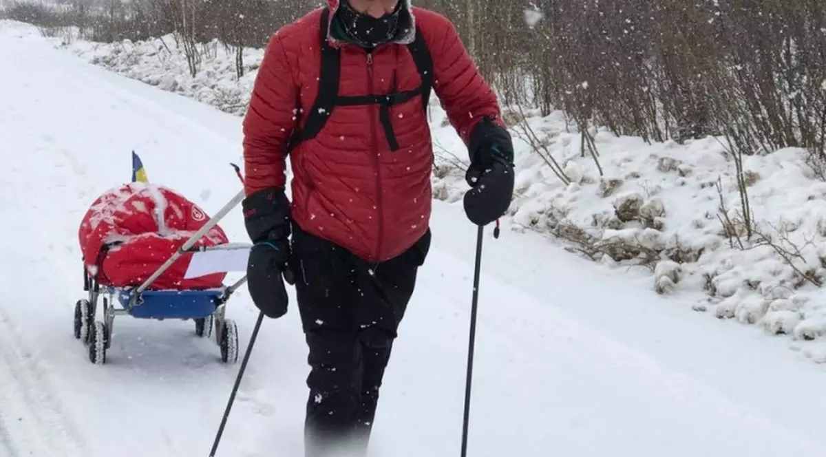 Tibi Ușeriu este pe primul loc la ultramaratonul de la Cercul Polar. Îndură termperaturi de minus 35 de grade Celsius ca să doboare un nou record