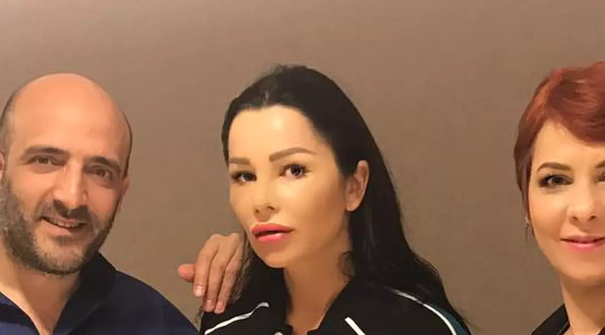 Brigitte Sfăt s-a întors în România, dar refuză să locuiască din nou cu soțul ei. "Am vânătăi sub ochi..."