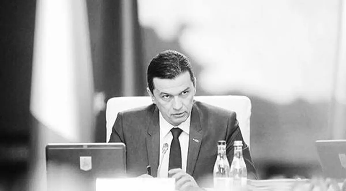 Criza politică continuă