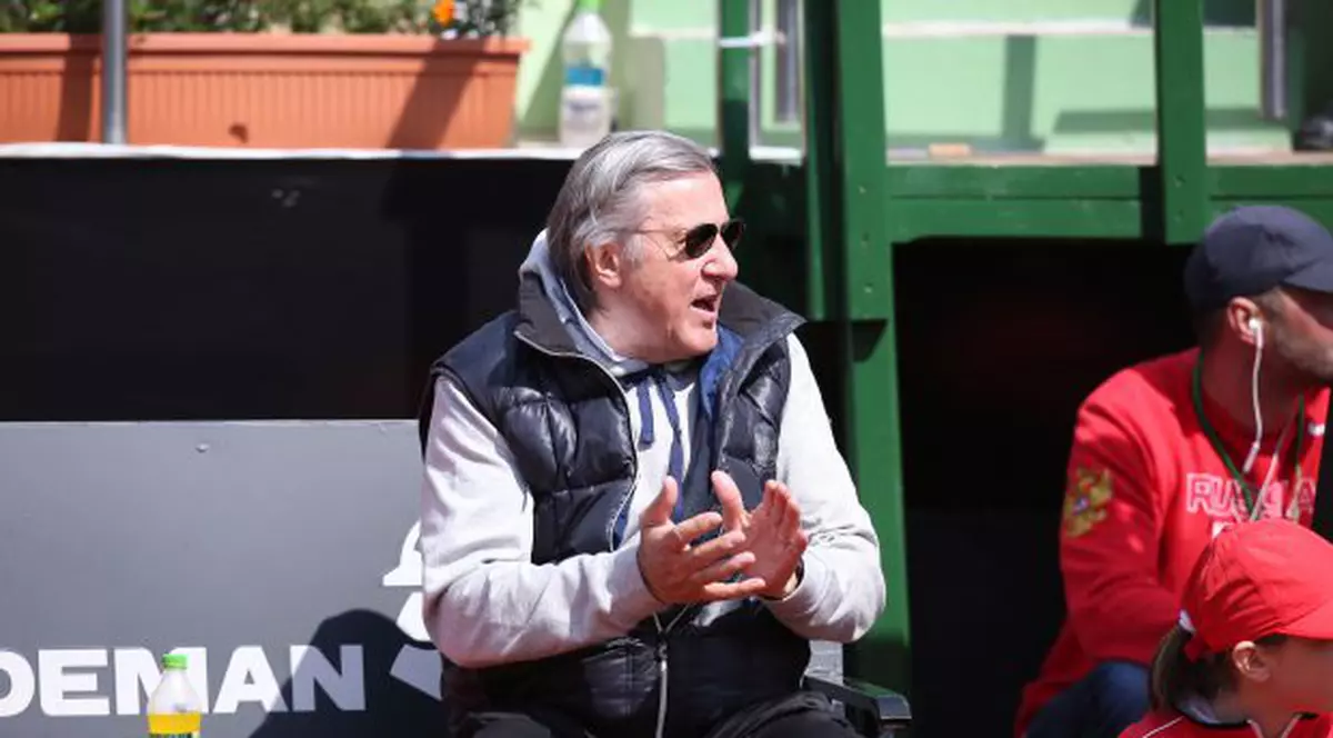 Ilie Năstase poate intra la Roland Garros