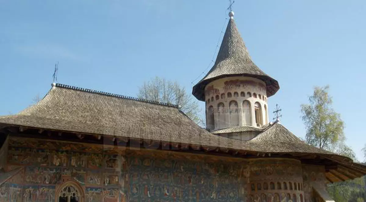 O replică a Mânăstirii Voroneț se construiește la Viena. Inițiativa unui preot din Suceava
