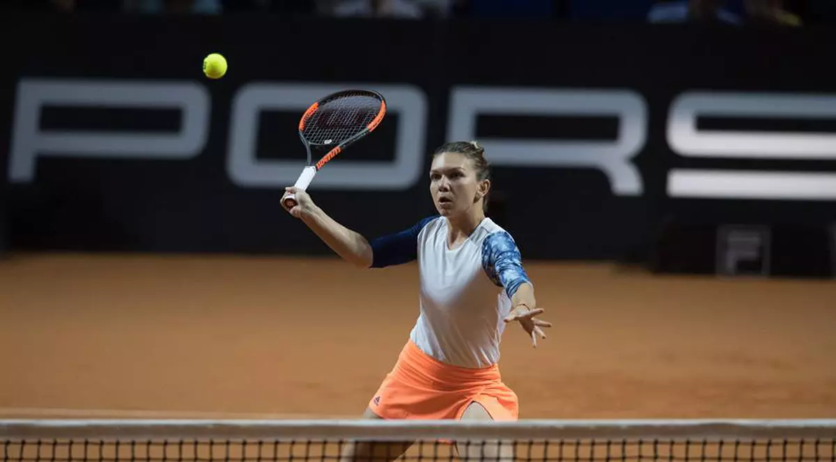 Simona Halep, eliminată în sferturile probei de dublu, la turneul de la Stuttgart. Raluca Olaru a ieșit din primul tur