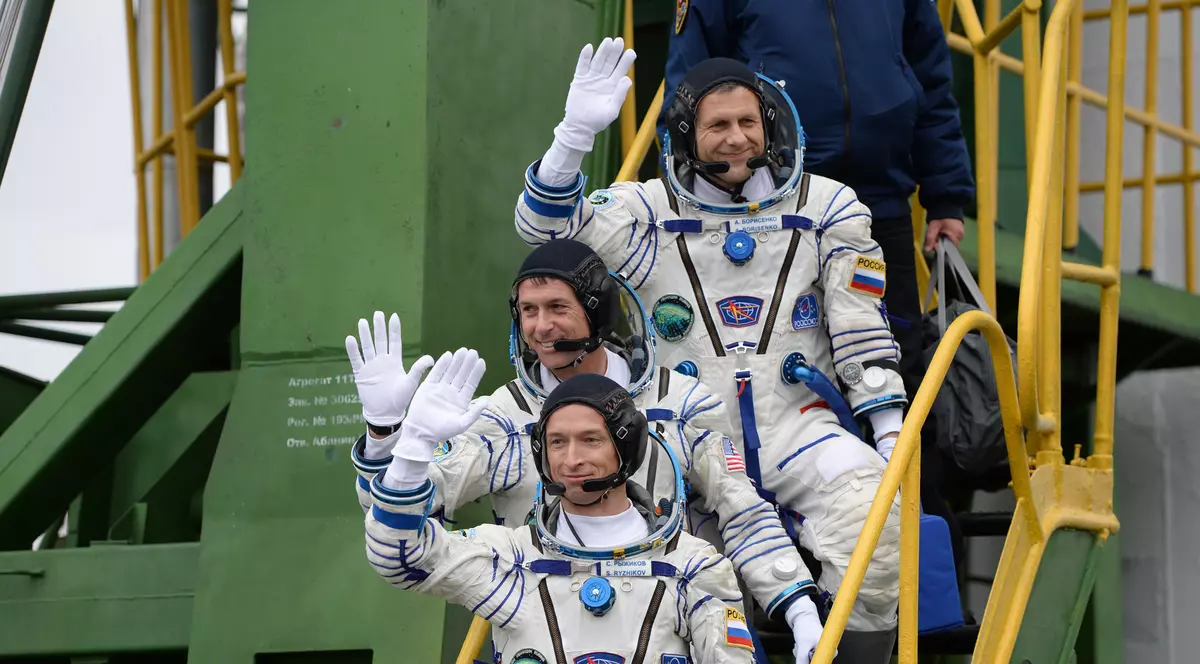 Un astronaut rus a dus în spațiu moaștele unui sfânt