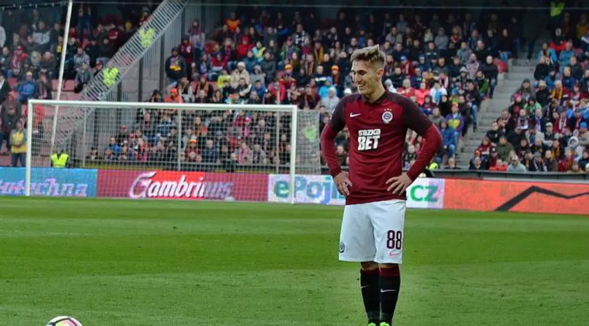 Vătăjelu a dat două pase de gol la Sparta Praga