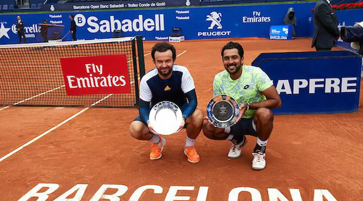 Florin Mergea / Aisam-Ul-Haq Qureshi - Philipp Petzschner / Alexander Peya 6-4, 6-3, în finala de la Barcelona / GALERIE FOTO