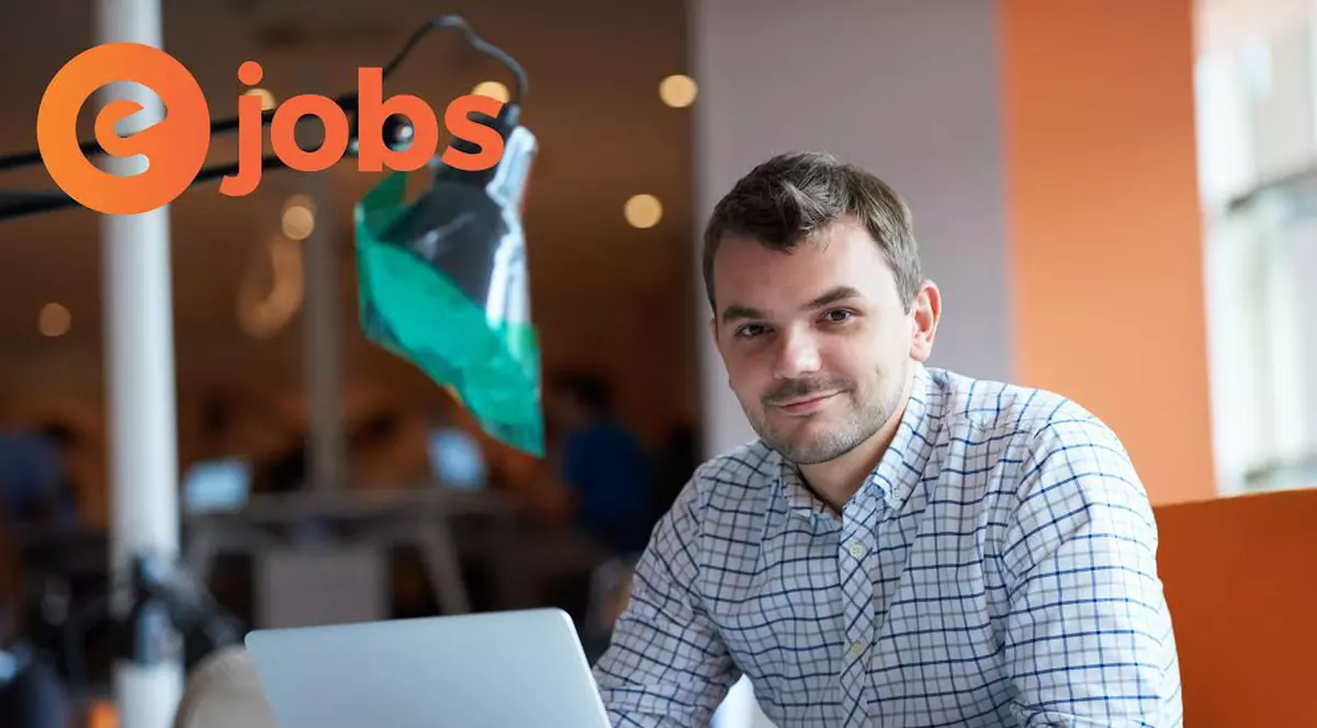 Cauți un job în mediul online? Pe eJobs.ro, găsești peste 1.500 de oferte în Internet și eCommerce
