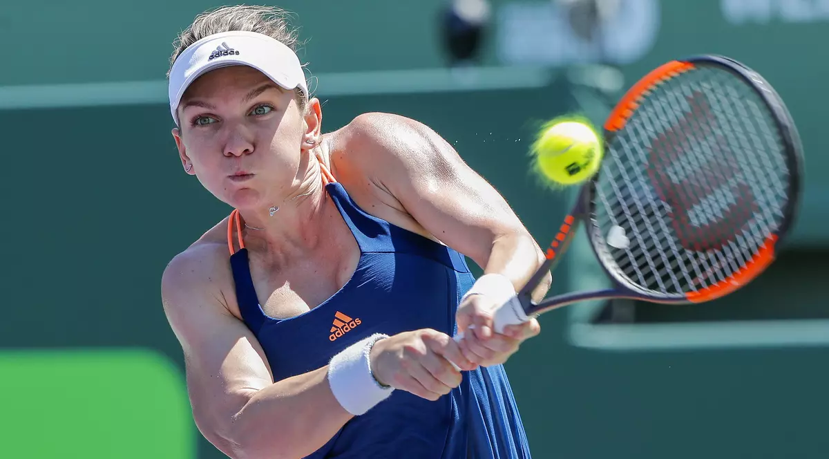 Simona Halep, bună pe zgură