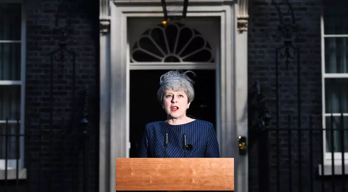 Theresa May prevede negocieri dure privind Brexitul, după afirmațiile făcute de Angela Merkel