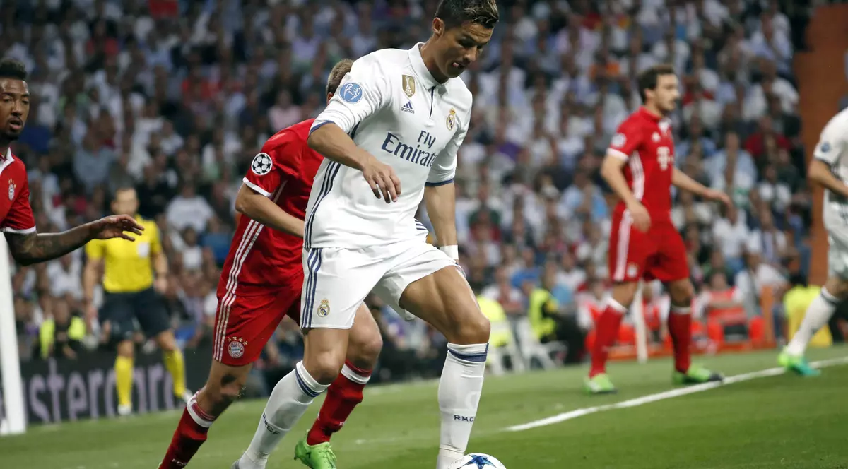 Cristiano Ronaldo Real - Bayen