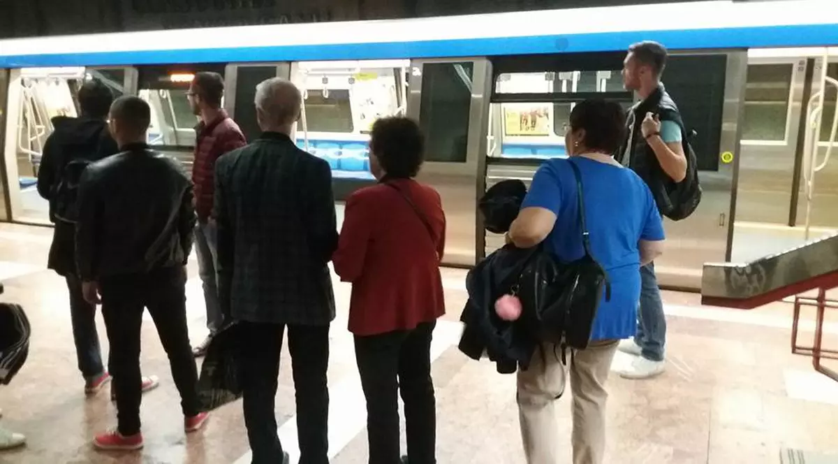 Cartele Metrorex - RATB . Cartelele integrate de călătorie Metrorex - RATB vor fi reintroduse anul acesta, au anunțat oficialii