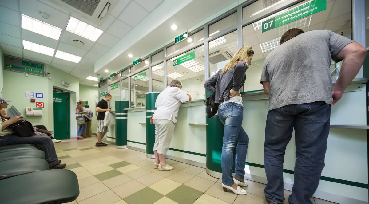 Familiile cu venituri reduse vor primi alocația de sprijin