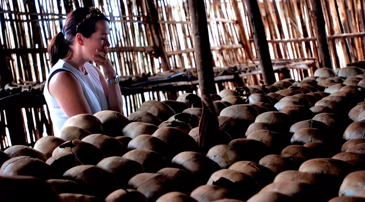 Genocidul din Rwanda sau cum să ucizi 800.000 de oameni în 100 de zile