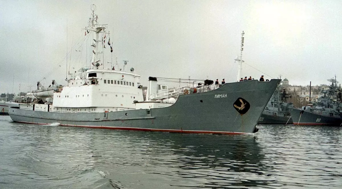 Ofițerii beți la comanda navei spion scufundate in Marea Neagră