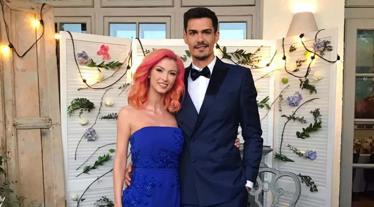 Andreea Bălan și soțul ei, la botezul lui Noah Andrei. Ce ținute au purtat. "Bună alegere"