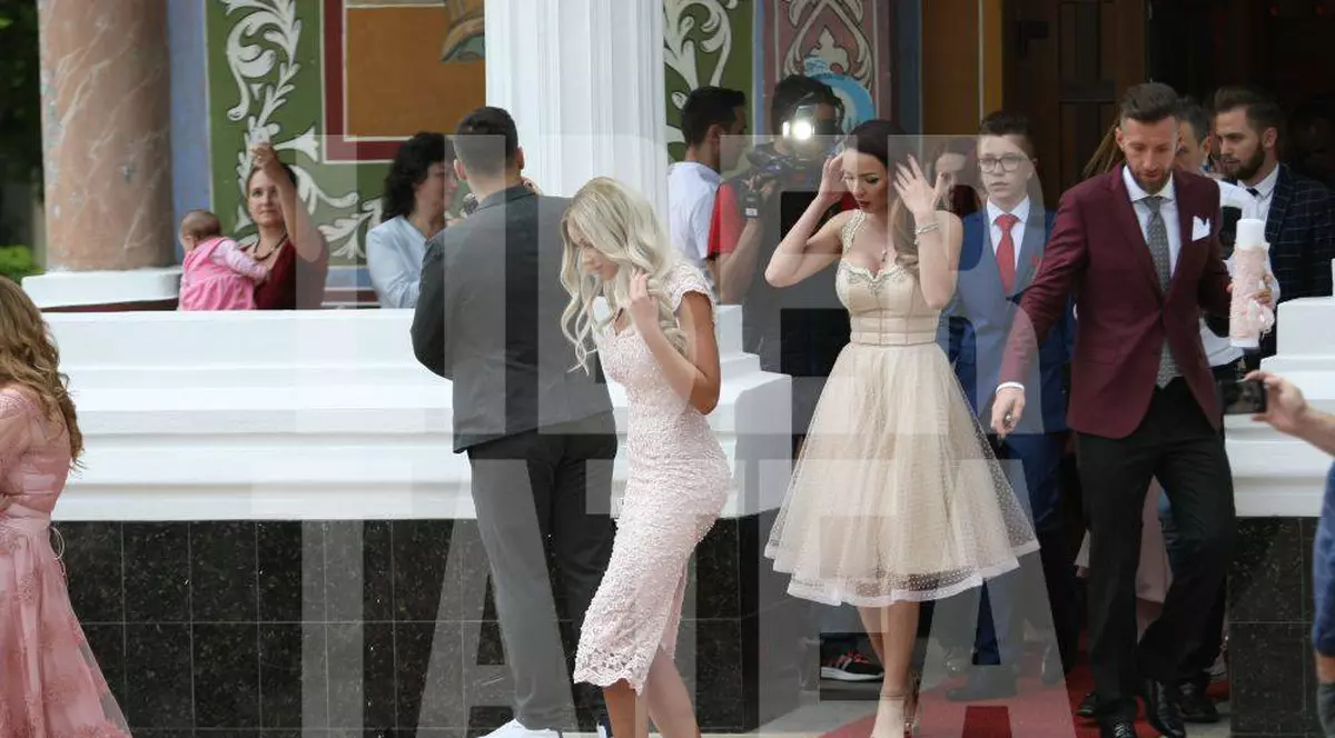 Fetița Biancăi Drăgușanu, cadou inedit din partea Oanei Roman. „Conform tradiției din familia mea…”