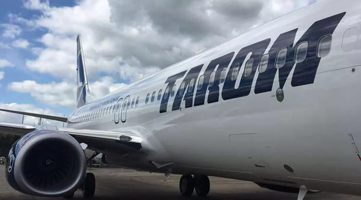 Cum arată avionul Boeing 737 800 NG