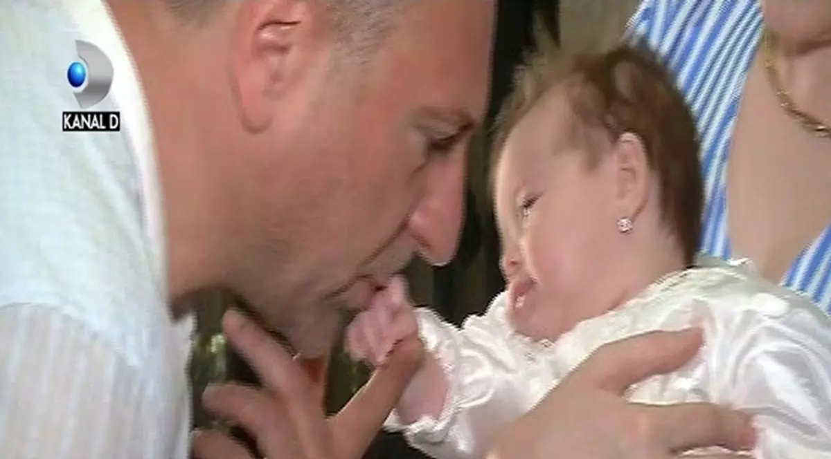 Christian Sabbagh, topit după fetița lui de 3 luni. Imagini emoționante